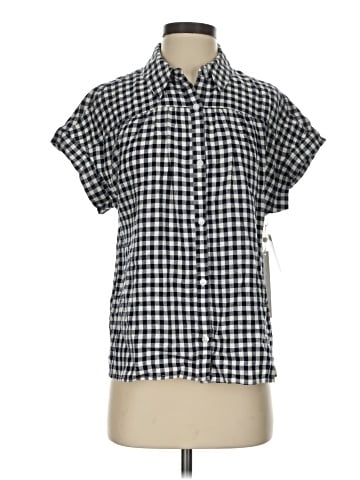 Caslon Short Sleeve Button-Down Shirt (view 1)