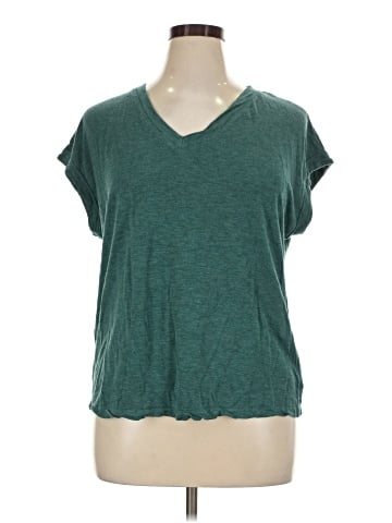 Jessica Simpson Short Sleeve T-Shirt (view 1)