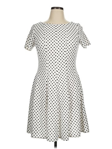 Danny And Nicole Casual Dress (view 1)