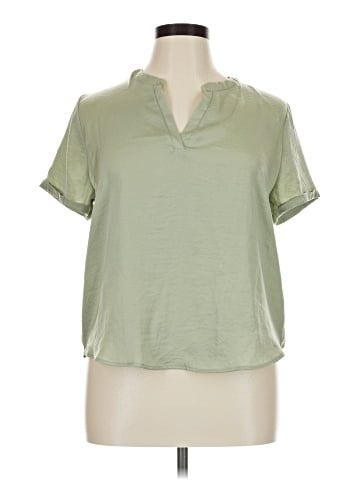Olive and Oak Short Sleeve Blouse (view 1)