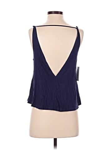 Angie Sleeveless Blouse (view 2)