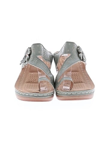 Unbranded Wedges (view 2)