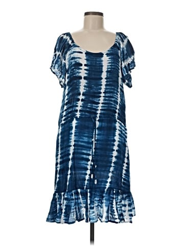 Walker & Wade Casual Dress (view 1)