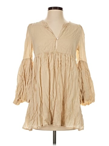 Indah 3/4 Sleeve Blouse (view 1)