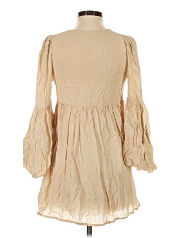 Indah 3/4 Sleeve Blouse (view 2)