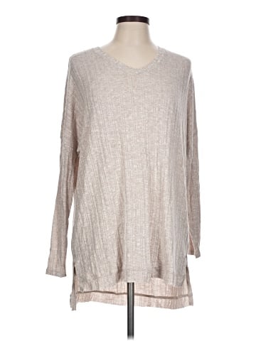 Akemi + Kin 3/4 Sleeve T-Shirt (view 1)