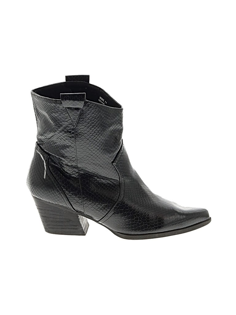 Pre-owned Dolce Vita Ankle Boots In Black