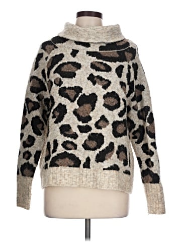 RD Style Pullover Sweater (view 1)