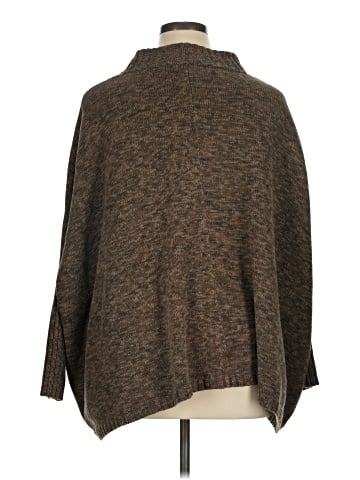 Peruvian Connection Poncho (view 2)