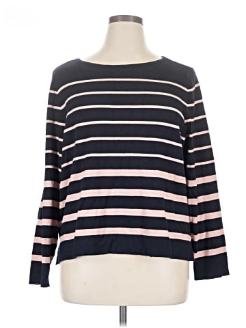 Liz Claiborne Pullover Sweater (view 1)