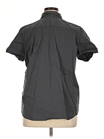 Gap Short Sleeve Button-Down Shirt (view 2)