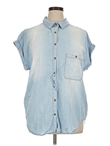 Vanilla Bay Short Sleeve Button-Down Shirt (view 1)