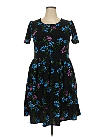 Lularoe Casual Dress (view 1)