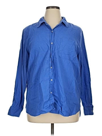 Universal Thread Long Sleeve Button-Down Shirt (view 1)