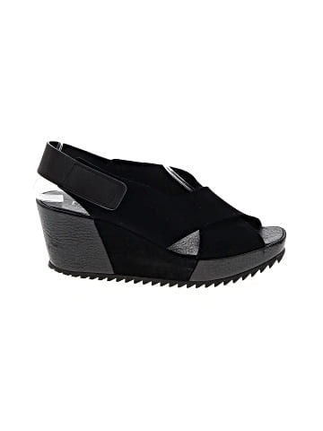 Pedro Garcia Wedges (view 1)