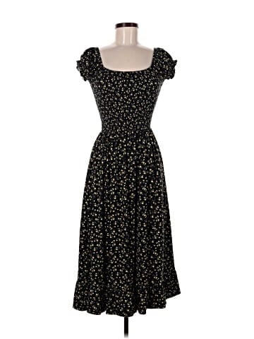 Urban Outfitters Casual Dress (view 1)