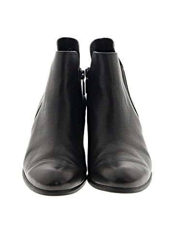 Munro American Ankle Boots (view 2)