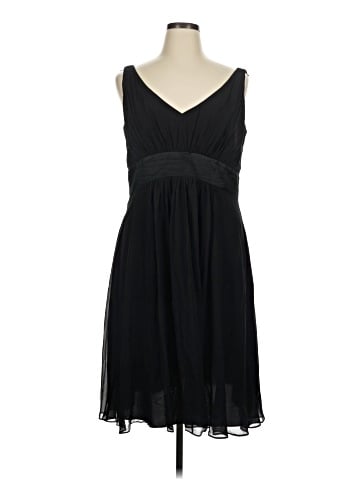 Ann Taylor Cocktail Dress (view 1)