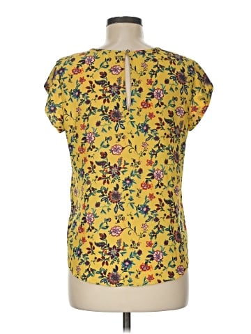Lily White Short Sleeve T-Shirt (view 2)