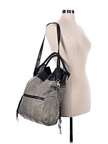 Foley + Corinna Hobo (view 2)