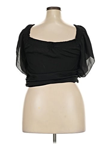 Charlotte Russe Short Sleeve Top (view 2)