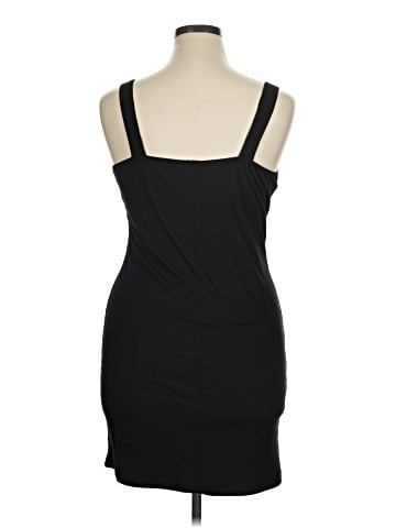 Justify Sleeveless Top (view 2)