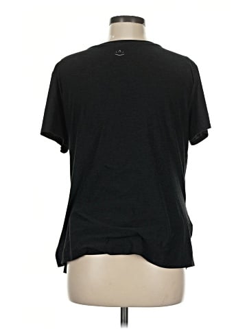 Beyond the Bump by Beyond Yoga Short Sleeve T-Shirt (view 2)