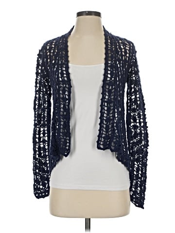 Hazel Cardigan (view 1)