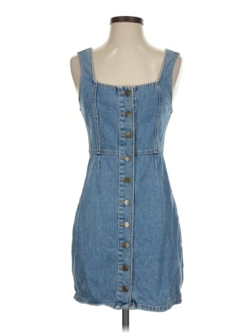 Urban Outfitters Casual Dress (view 1)