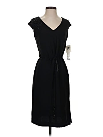 Donna Morgan Casual Dress (view 1)