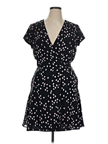 Slate & Willow Casual Dress (view 1)