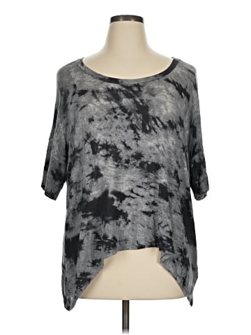 Pleione 3/4 Sleeve Blouse (view 1)