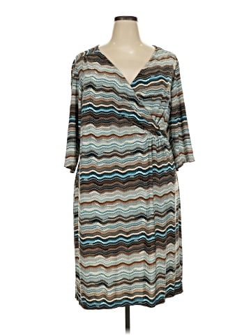 Signature by Robbie Bee Casual Dress (view 1)