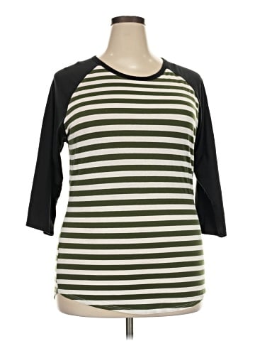 Lularoe 3/4 Sleeve Top (view 1)
