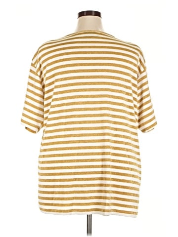 Delta Burke 3/4 Sleeve T-Shirt (view 2)
