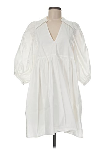 Hunter Bell Casual Dress (view 1)