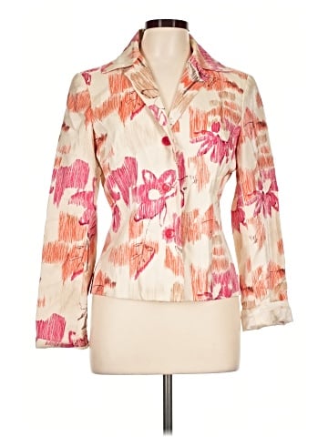Cache Jacket (view 1)