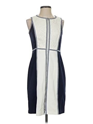 Julia Jordan Casual Dress (view 1)