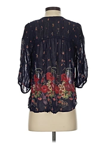 Lil 3/4 Sleeve Blouse (view 2)