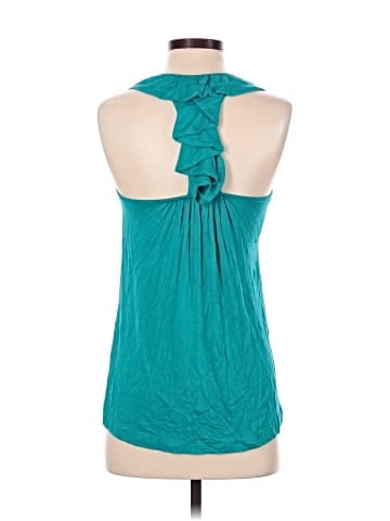 Cha Cha Vente Sleeveless Top (view 2)