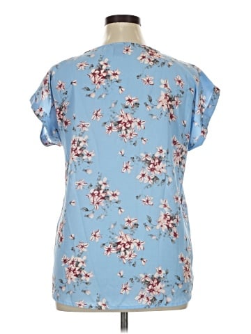 rue21 Short Sleeve Blouse (view 2)