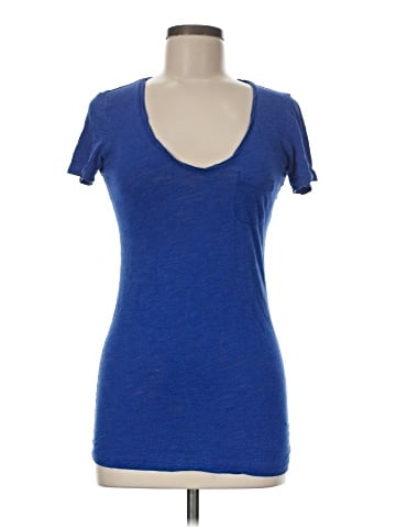 Victoria's Secret Short Sleeve T-Shirt (view 1)