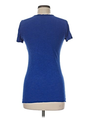 Victoria's Secret Short Sleeve T-Shirt (view 2)