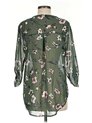 Q&A 3/4 Sleeve Blouse (view 2)