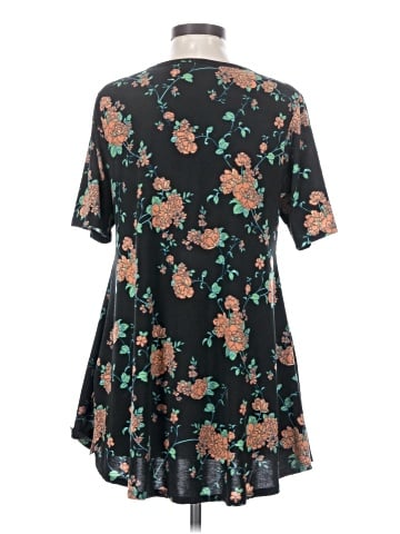 Lularoe Casual Dress (view 2)