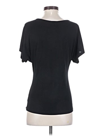 2b bebe Short Sleeve T-Shirt (view 2)