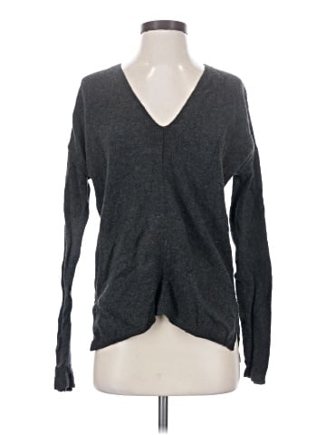 Piperlime Long Sleeve Top (view 1)