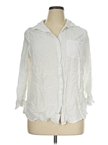 Velvet Heart 3/4 Sleeve Button-Down Shirt (view 1)