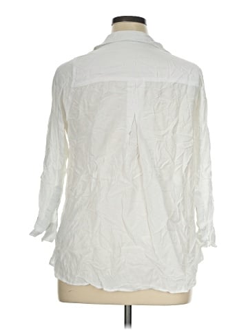 Velvet Heart 3/4 Sleeve Button-Down Shirt (view 2)