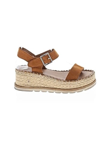 Unbranded Wedges (view 1)